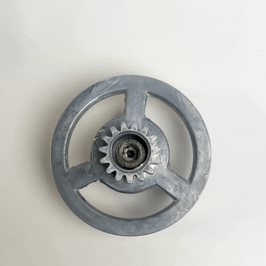 Aluminium gear with bearing assembly .gif